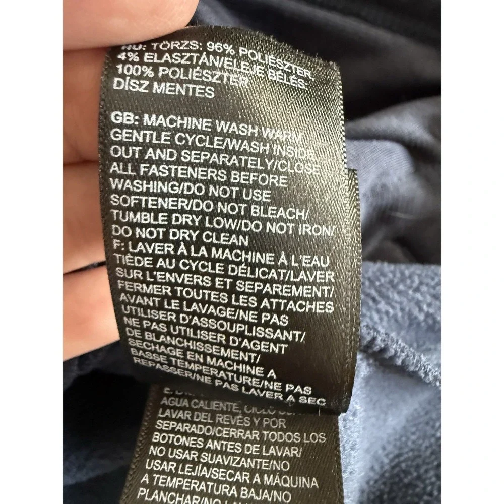 The North Face Men’s Half Zip Pull Over Jacket, Size L. (with A Company Logo On)